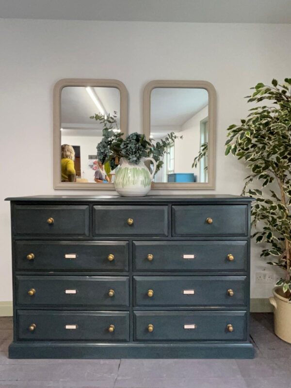 0c7e2cc3-69f2-4f96-9353-6afdf690b0f1 0c7e2cc3-69f2-4f96-9353-6afdf690b0f1