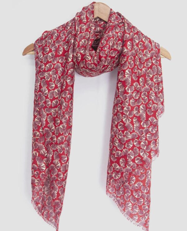 6524b340-7056-4e78-9989-fc1c306716b5