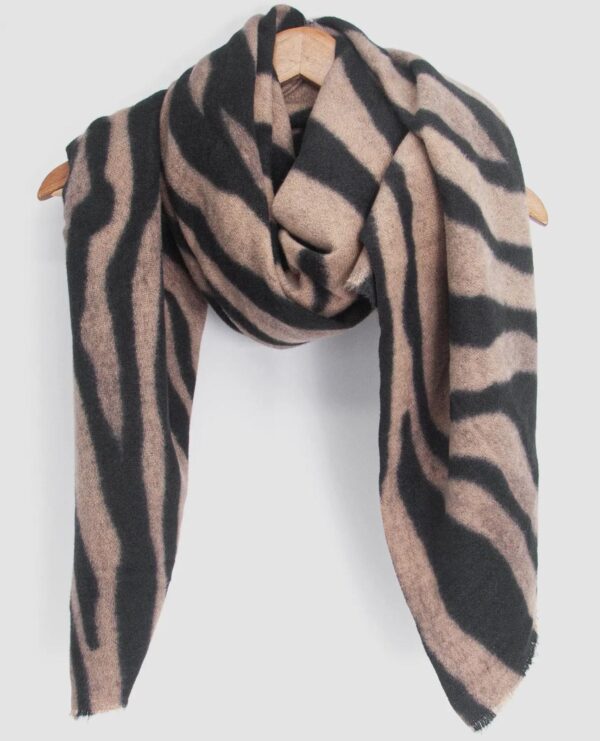 b71693c1-ad66-4593-9af6-c9b2aacb4acb